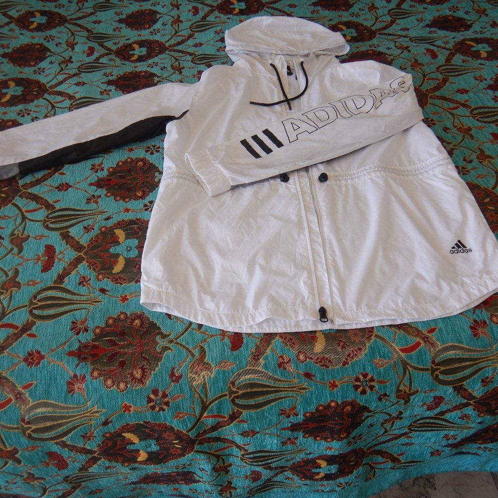 Addidas womans wind breaker